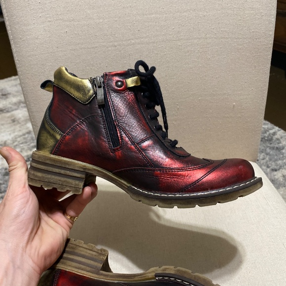 V italia Giovanni Pewter 39 Leather rare 6” boots Women's heeled red gold 8.5 - Picture 14 of 17